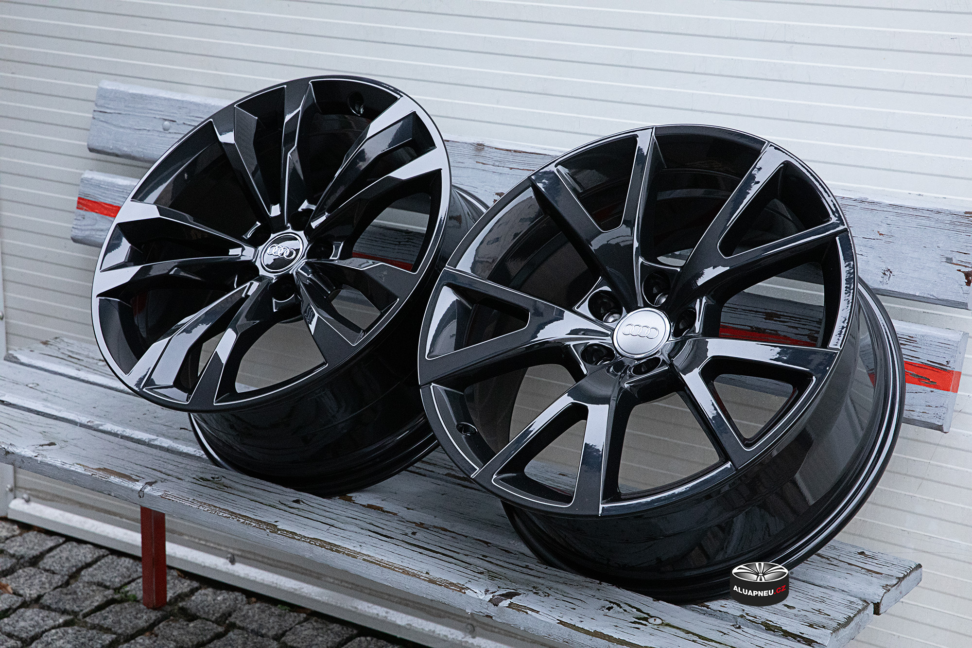 Alu kola Originální alu kola Audi 092 black